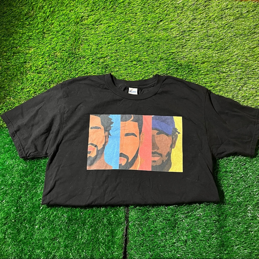 Graphic tee